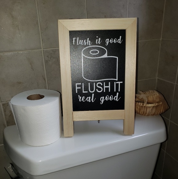 Humorous Bathroom Chalkboard Easel decoration - Picture 4 of 8